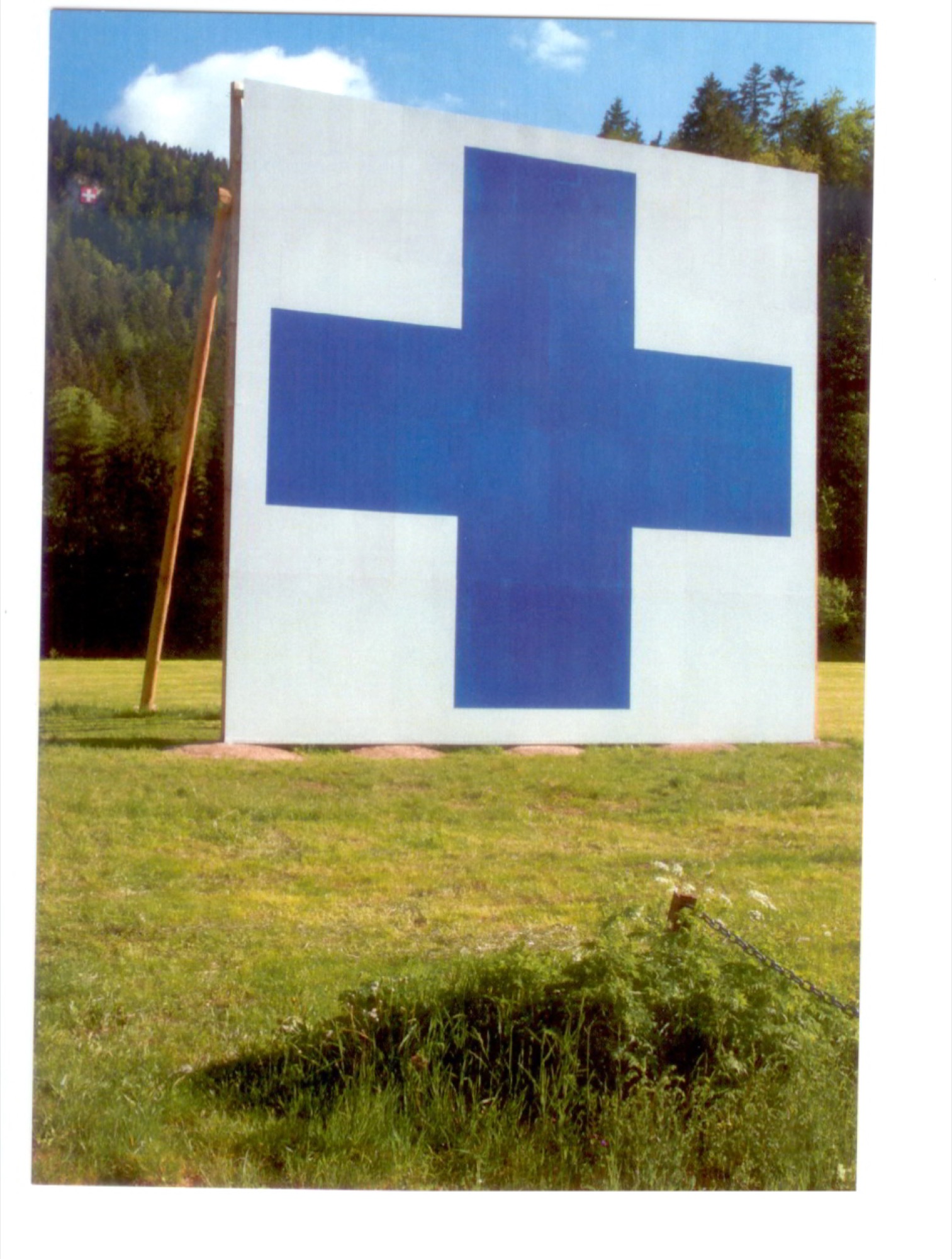 Roman Signer - La même grandeur, la même forme, une autre couleur