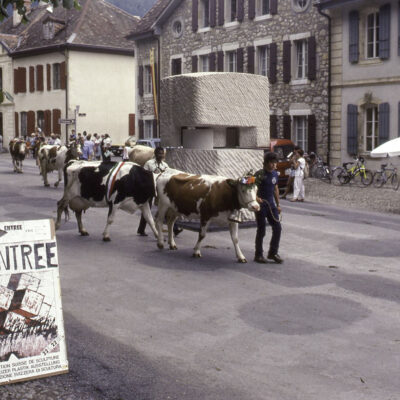 Yvo Mariotti - Et pourtant elle tourne